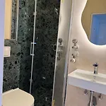 아파트 Penthouse Mit Loftcharakter - Parkplatz, Fahrstuhl & Balkon 킬