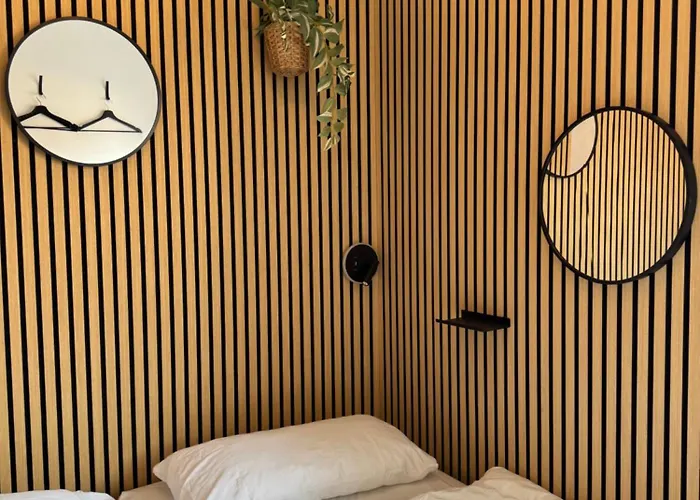 Lejlighed Penthouse Mit Loftcharakter - Parkplatz, Fahrstuhl & Balkon *