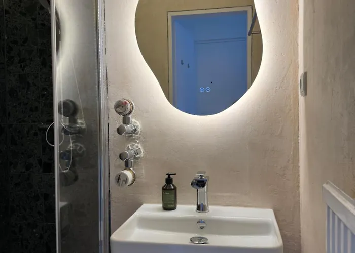 Penthouse Mit Loftcharakter - Parkplatz, Fahrstuhl & Balkon Lejlighed Kiel