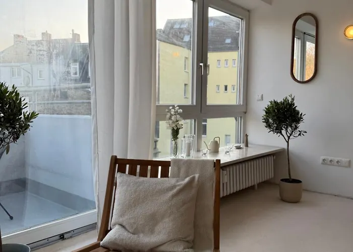Lejlighed Penthouse Mit Loftcharakter - Parkplatz, Fahrstuhl & Balkon Kiel